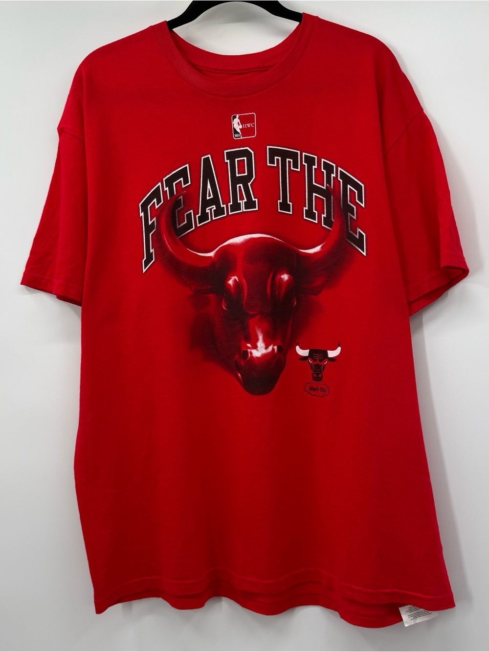 Chicago Bulls 'Fear The' Graphic Tee - Red